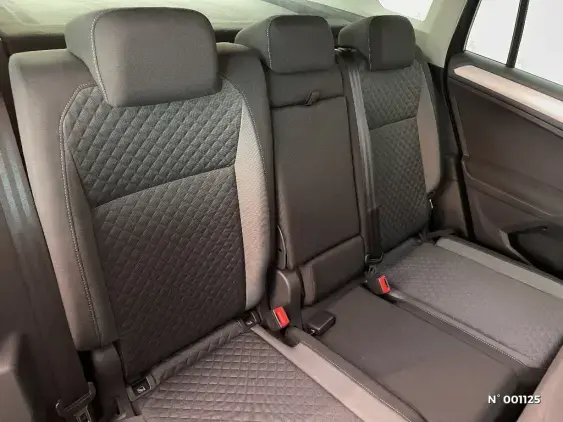 VOLKSWAGEN TIGUAN II - voiture d'occasion - Photo 11