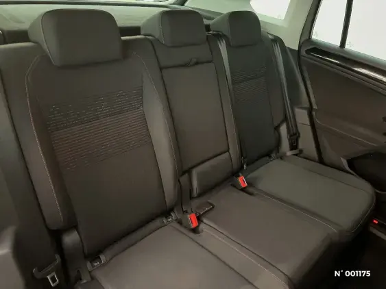 VOLKSWAGEN TIGUAN II - voiture d'occasion - Photo 11