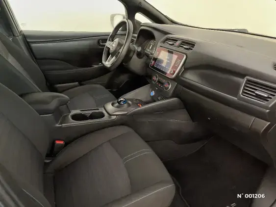 NISSAN LEAF II - voiture d'occasion - Photo 10