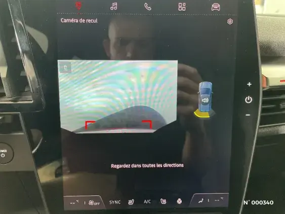 RENAULT MEGANE V - voiture d'occasion - Photo 14