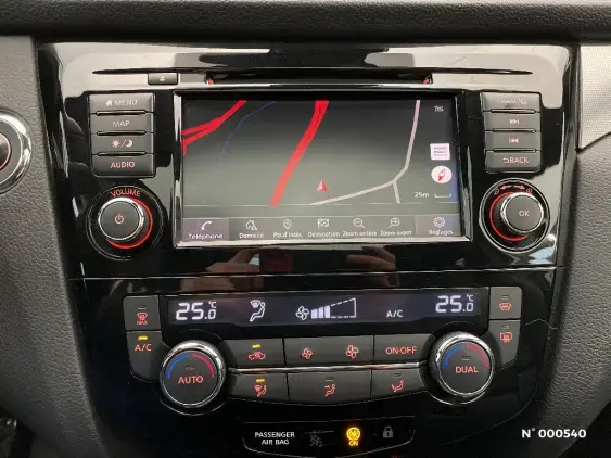 NISSAN QASHQAI II - voiture d'occasion - Photo 13