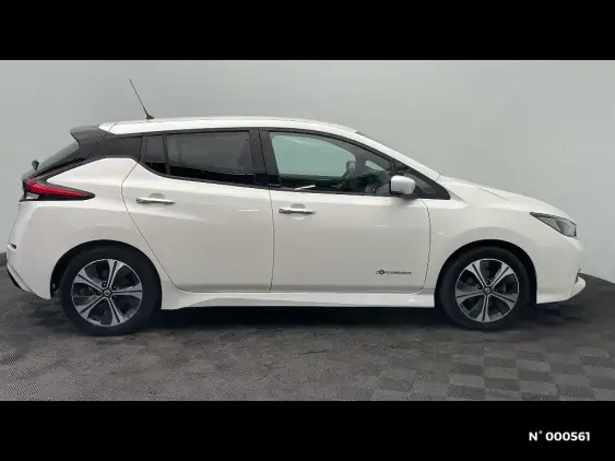 NISSAN LEAF II - voiture d'occasion - Photo 5