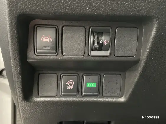 NISSAN QASHQAI II - voiture d'occasion - Photo 15