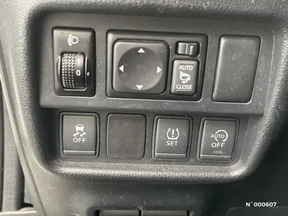 NISSAN JUKE I - voiture d'occasion - Photo 15