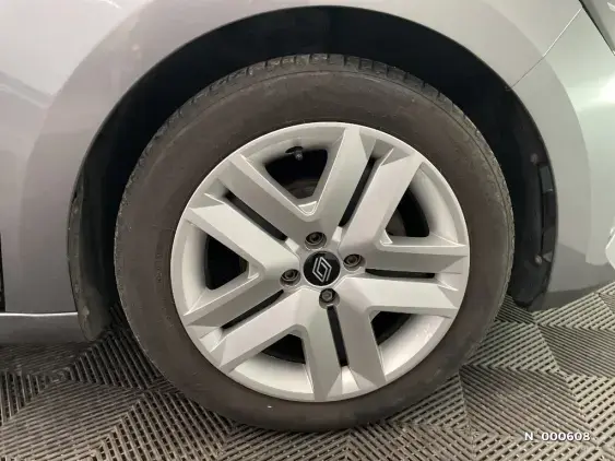 RENAULT CLIO V - voiture d'occasion - Photo 8