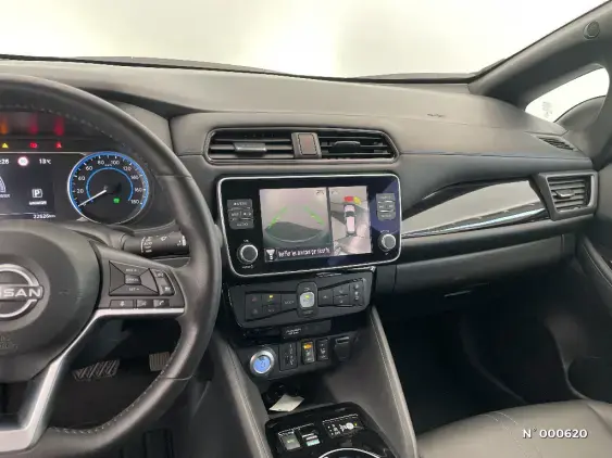 NISSAN LEAF II - voiture d'occasion - Photo 13