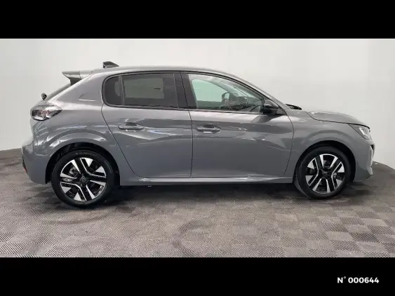PEUGEOT 208 II - voiture d'occasion - Photo 5