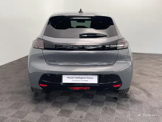 PEUGEOT 208 II - voiture d'occasion - Photo 6