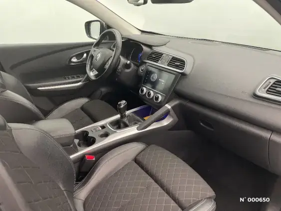 RENAULT KADJAR - voiture d'occasion - Photo 10