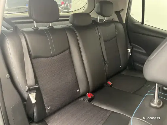 NISSAN LEAF II - voiture d'occasion - Photo 11
