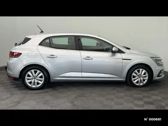 RENAULT MEGANE IV - voiture d'occasion - Photo 5