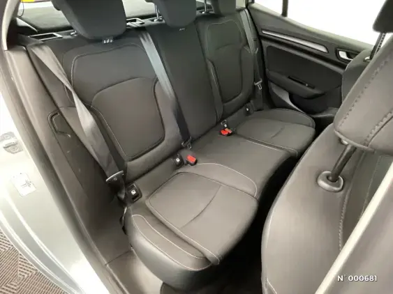 RENAULT MEGANE IV - voiture d'occasion - Photo 11