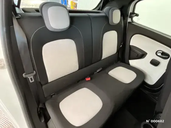 RENAULT TWINGO III - voiture d'occasion - Photo 11