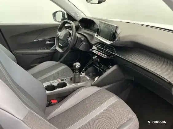PEUGEOT 2008 II - voiture d'occasion - Photo 10