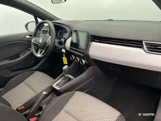 RENAULT CLIO V - voiture d'occasion - Photo 10