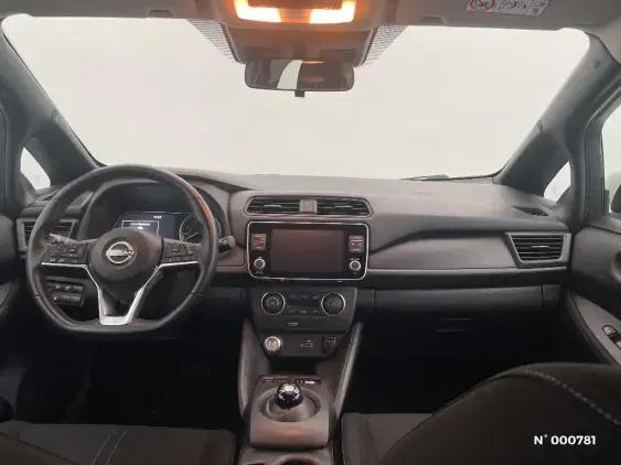 NISSAN LEAF II - voiture d'occasion - Photo 9