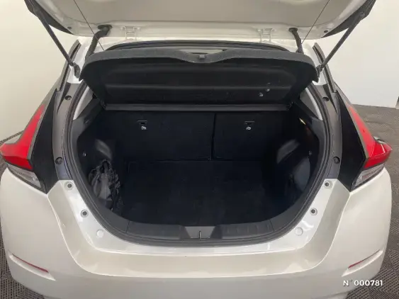 NISSAN LEAF II - voiture d'occasion - Photo 7