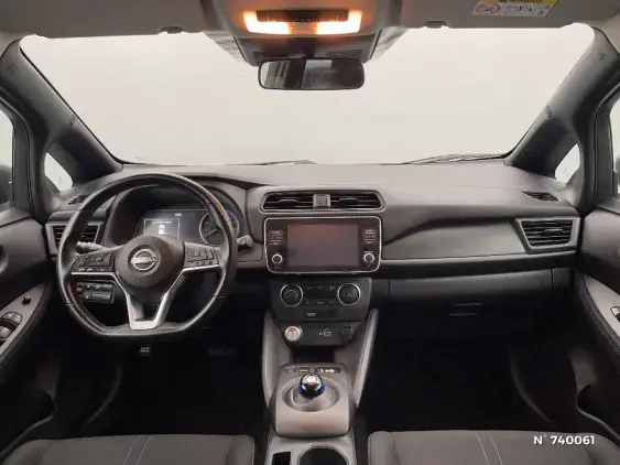 NISSAN LEAF II - voiture d'occasion - Photo 9