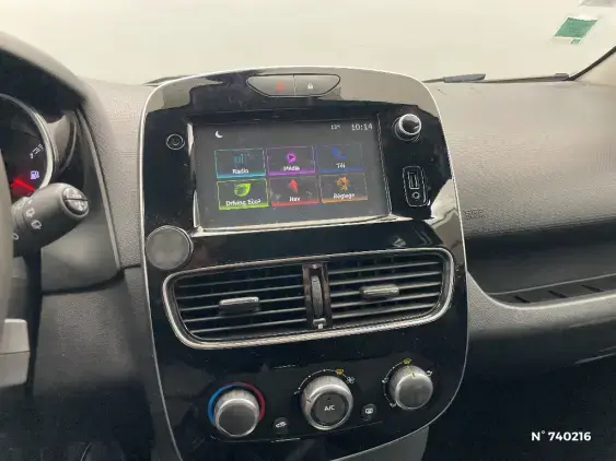 RENAULT CLIO IV - voiture d'occasion - Photo 13