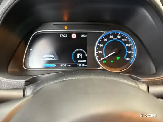 NISSAN LEAF II - voiture d'occasion - Photo 12