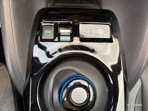 NISSAN LEAF II - voiture d'occasion - Photo 35