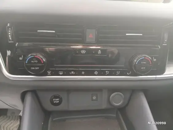 NISSAN QASHQAI III - voiture d'occasion - Photo 45