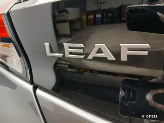 NISSAN LEAF II - voiture d'occasion - Photo 43