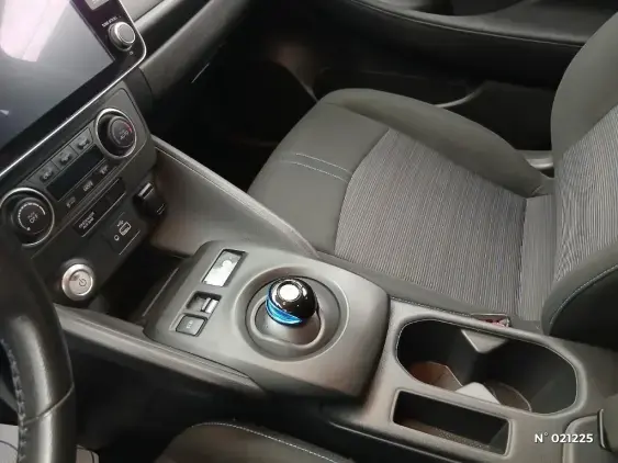 NISSAN LEAF II - voiture d'occasion - Photo 45