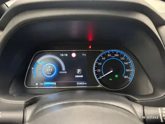 NISSAN LEAF II - voiture d'occasion - Photo 12