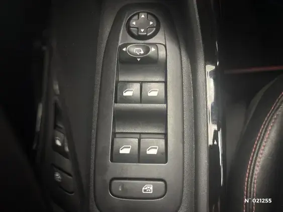 PEUGEOT 2008 - voiture d'occasion - Photo 28