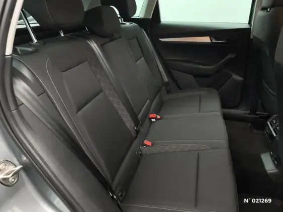 SKODA KAROQ - voiture d'occasion - Photo 11