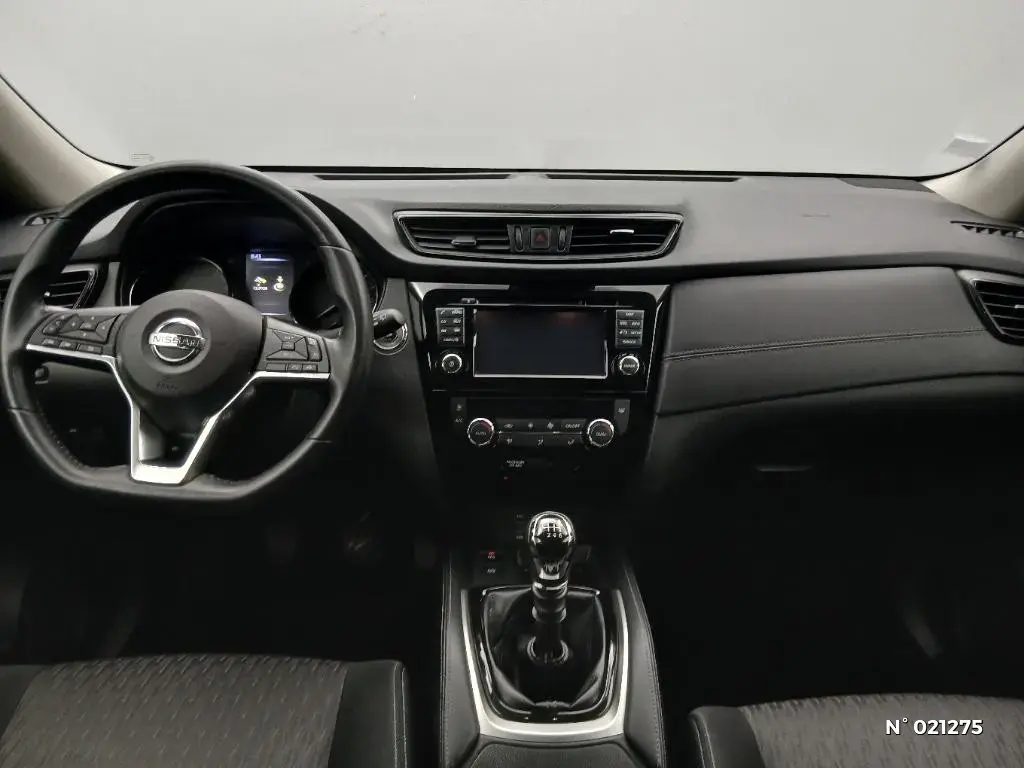 NISSAN X-TRAIL III - Miniature 6