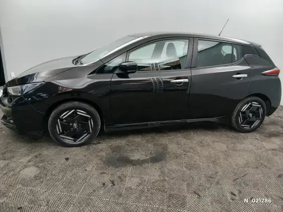 NISSAN LEAF II - voiture d'occasion - Photo 2