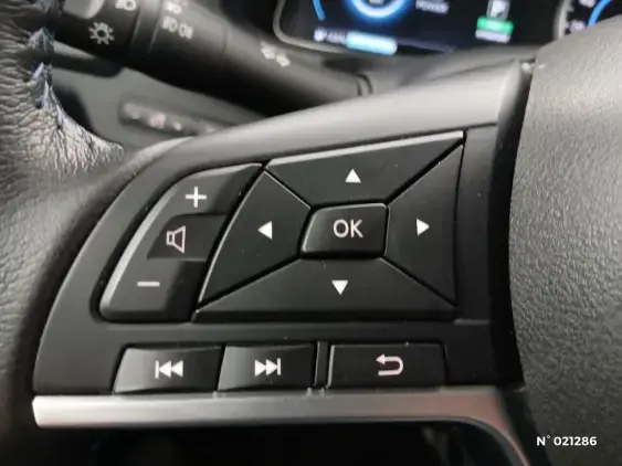 NISSAN LEAF II - voiture d'occasion - Photo 26