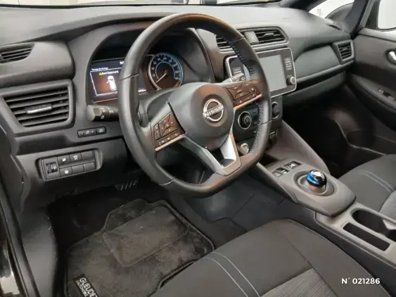 NISSAN LEAF II - voiture d'occasion - Photo 31