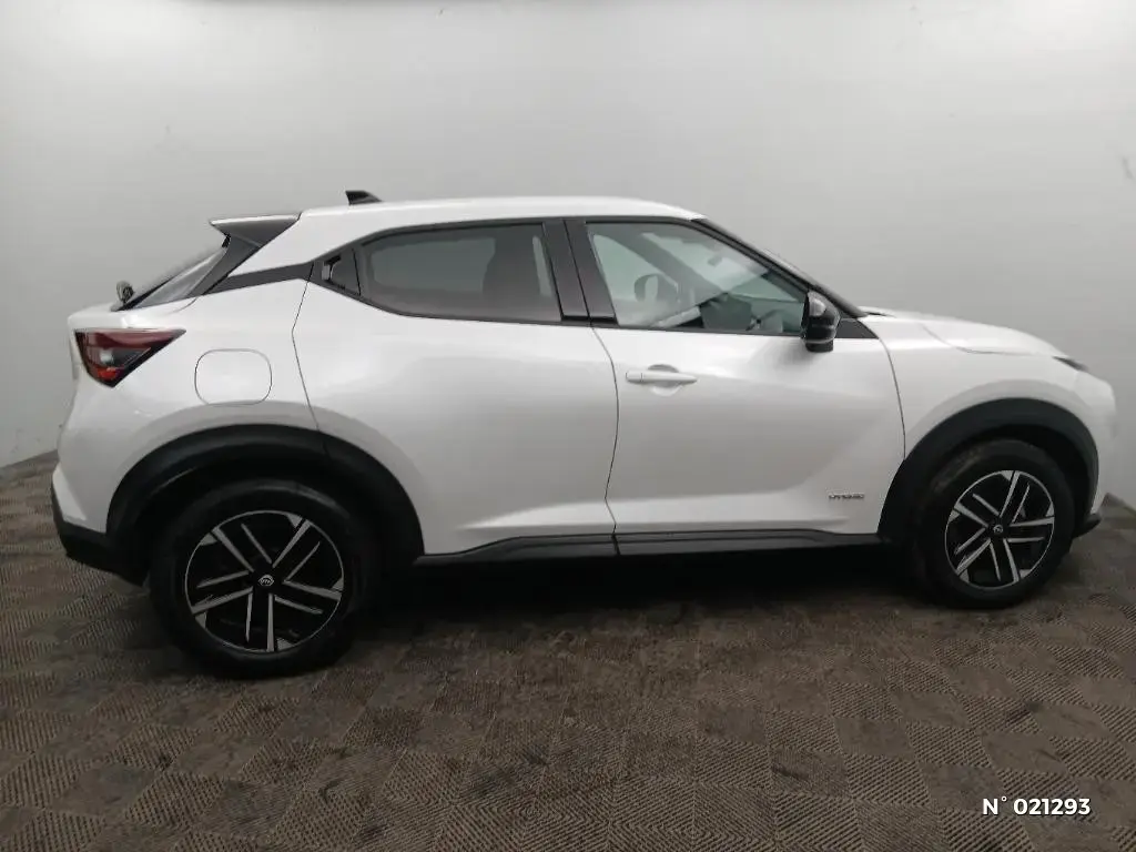 NISSAN JUKE II - Miniature 3
