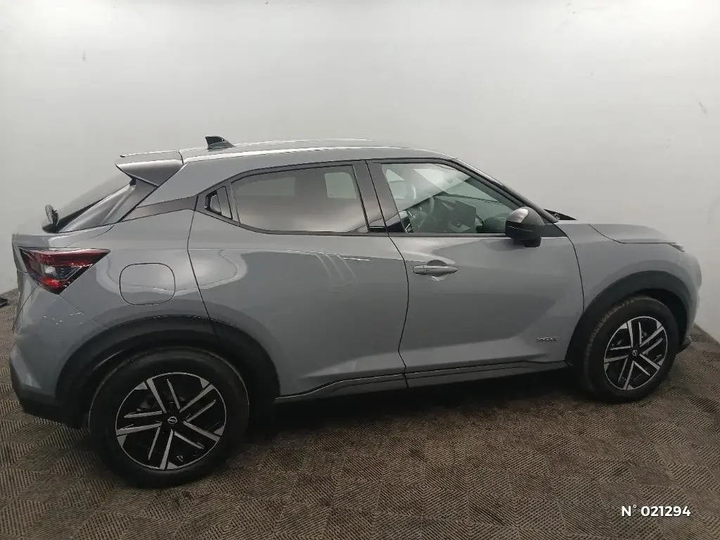 NISSAN JUKE II - Miniature 3