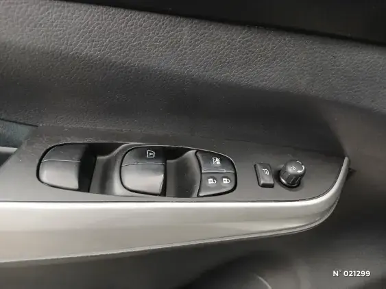 NISSAN NP300 NAVARA III - voiture d'occasion - Photo 28