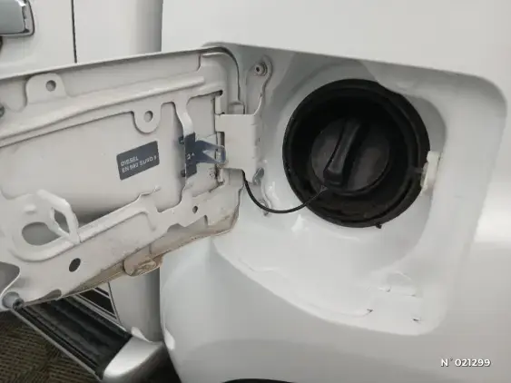 NISSAN NP300 NAVARA III - voiture d'occasion - Photo 36