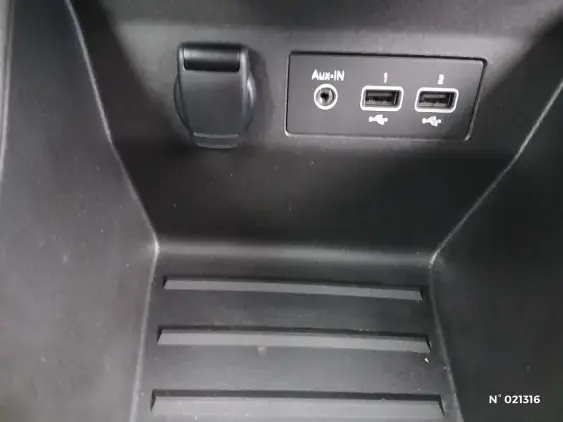 RENAULT CLIO V - voiture d'occasion - Photo 29