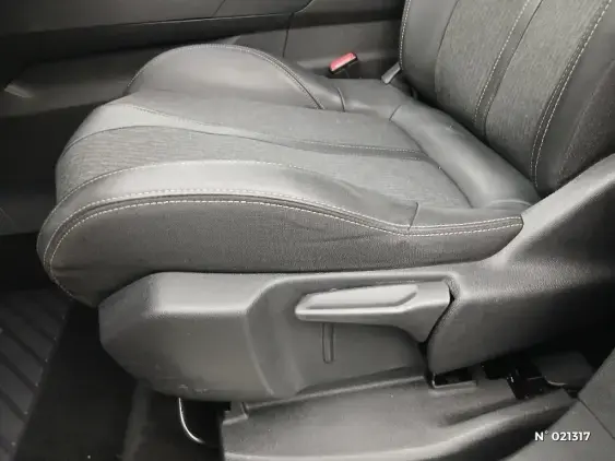 PEUGEOT 3008 II - voiture d'occasion - Photo 37