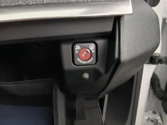 PEUGEOT 3008 II - voiture d'occasion - Photo 39