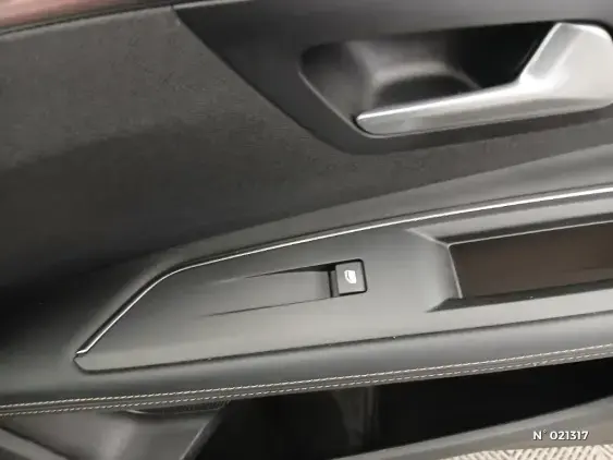 PEUGEOT 3008 II - voiture d'occasion - Photo 40