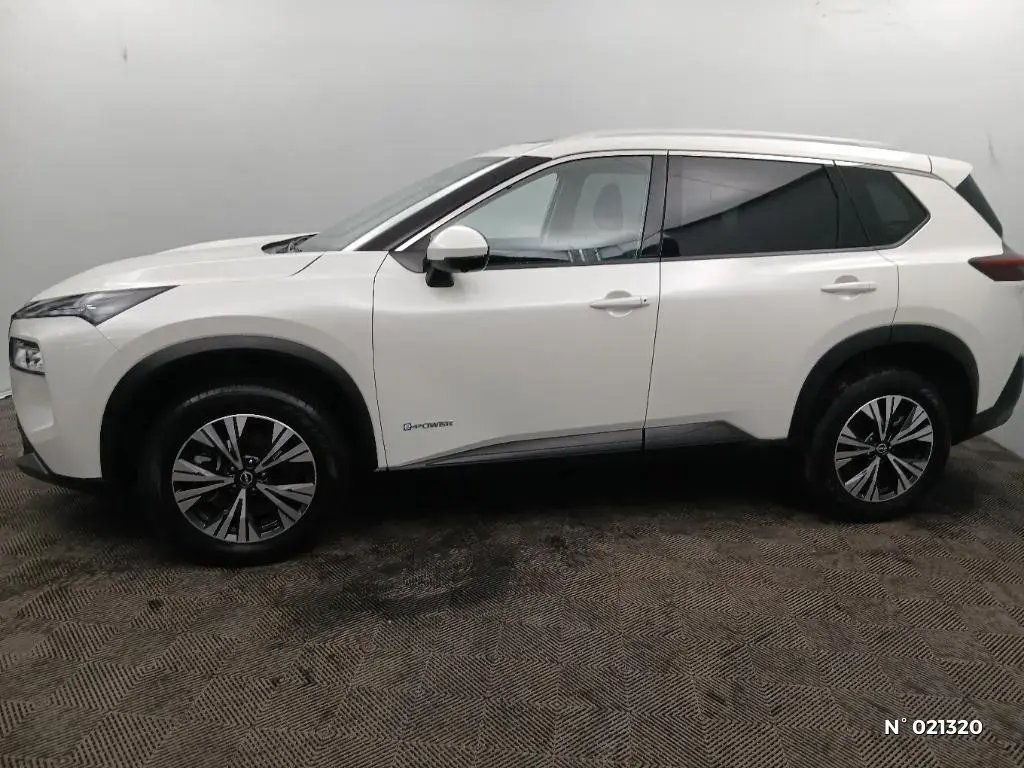 NISSAN X-TRAIL IV - Miniature 4