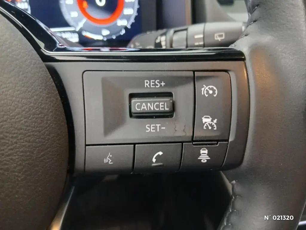 NISSAN X-TRAIL IV - Miniature 13