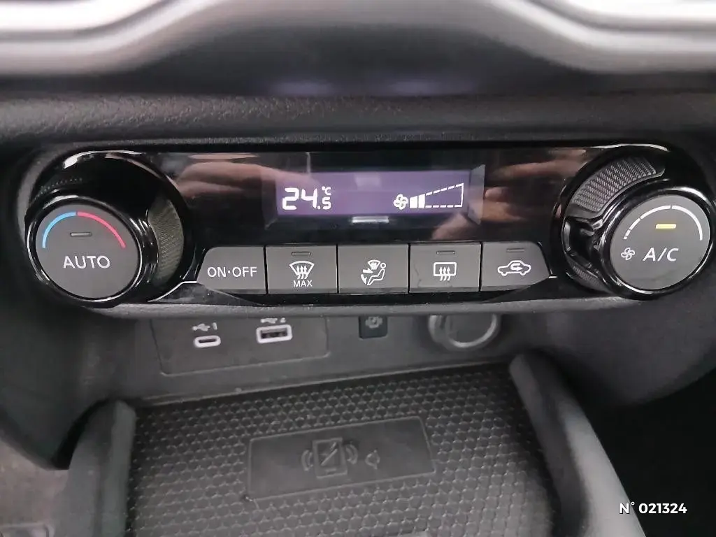 NISSAN JUKE II - Miniature 15