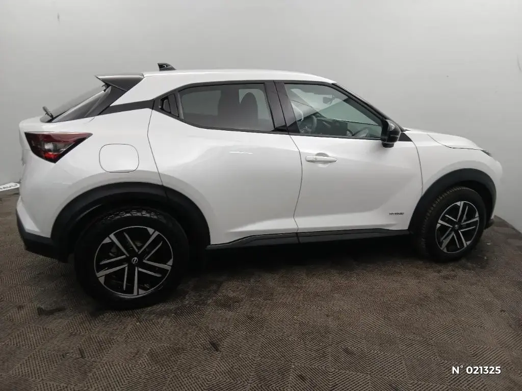 NISSAN JUKE II - Miniature 3