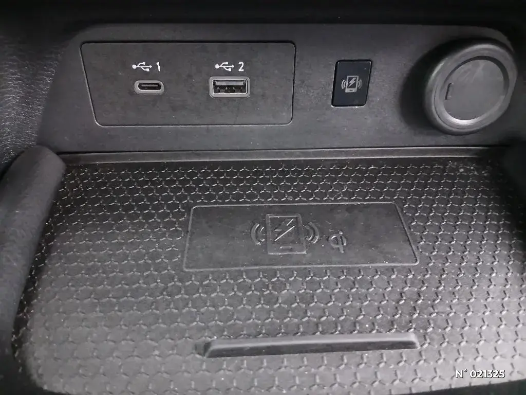 NISSAN JUKE II - Miniature 24