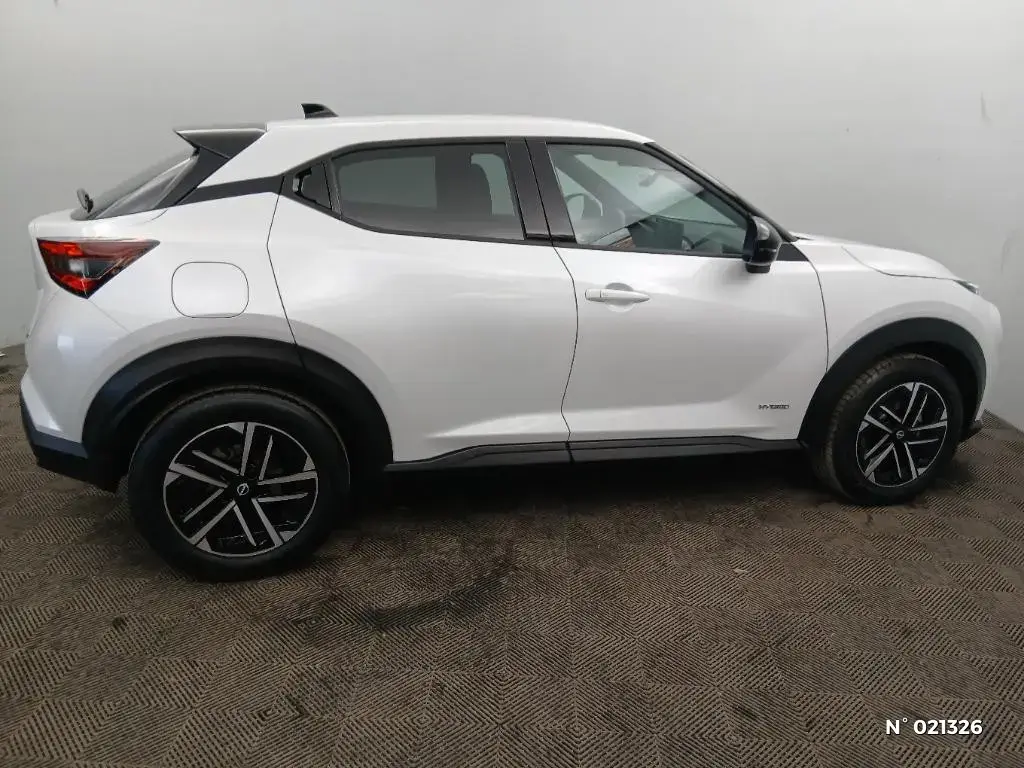 NISSAN JUKE II - Miniature 3