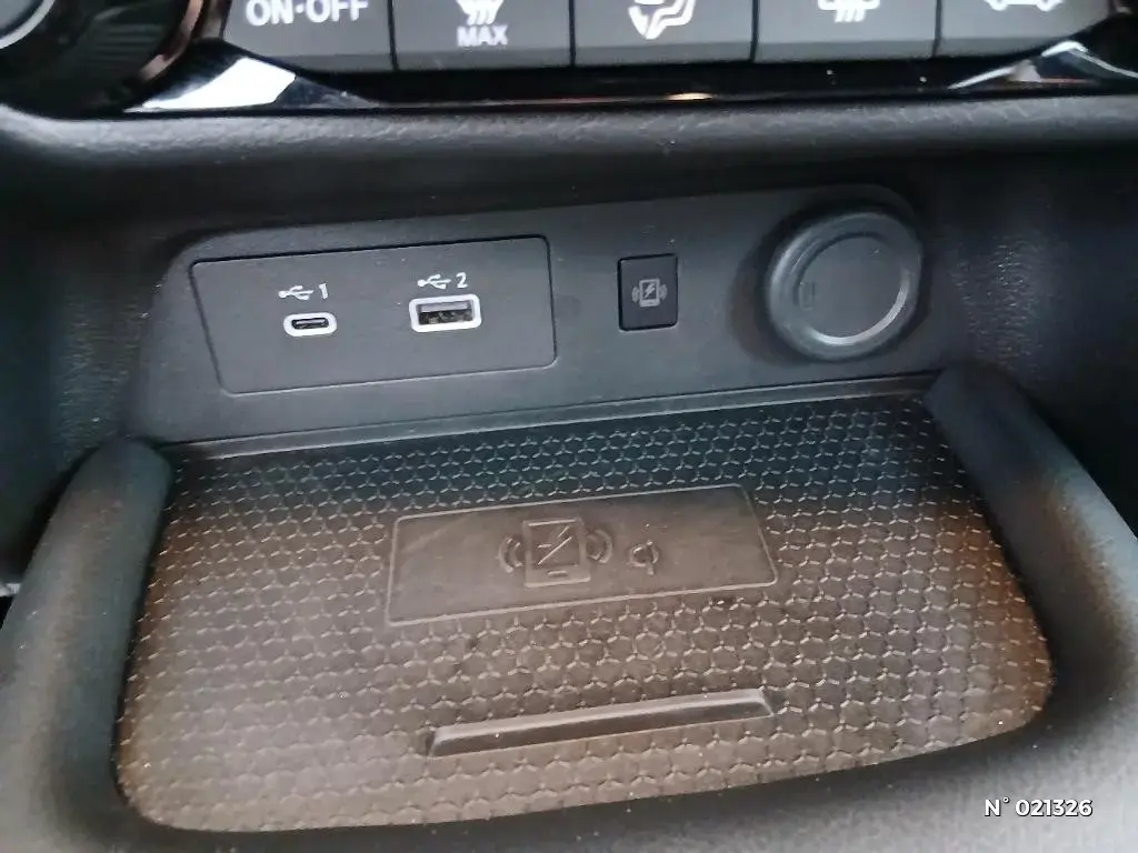 NISSAN JUKE II - Miniature 14